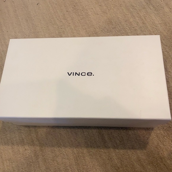 Vince Snakeskin Pattern “Paz” Leather Loafer Black/White/Grey Size: 8.5 - Picture 10 of 10